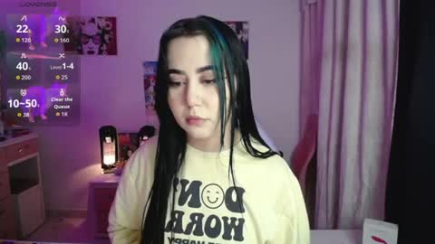 Snapshot of iriss_sky chatting on July 5, 2026, 4:07 am Iris online show from July 5, 2026, 4:07 am