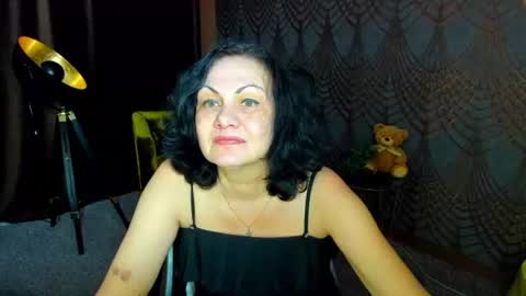 Snapshot of irissmoon1 chatting on July 3, 2026, 6:03 pm Iris online show from July 3, 2026, 6:03 pm