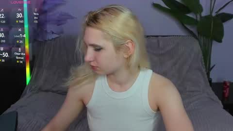 Snapshot of iron_adele chatting on April 9, 2026, 6:19 am Iron Adele online show from April 9, 2026, 6:19 am