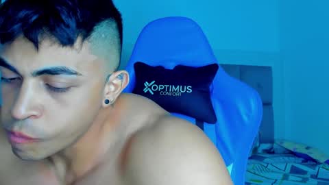 Snapshot of iron_coleman chatting on February 2, 2025, 4:05 am Iron online show from February 2, 2025, 4:05 am