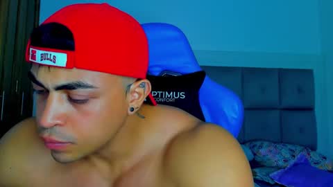 Snapshot of iron_coleman chatting on February 3, 2025, 1:52 am Iron online show from February 3, 2025, 1:52 am