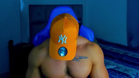 Snapshot of iron_coleman chatting on February 16, 2025, 8:33 pm Iron online show from February 16, 2025, 8:33 pm