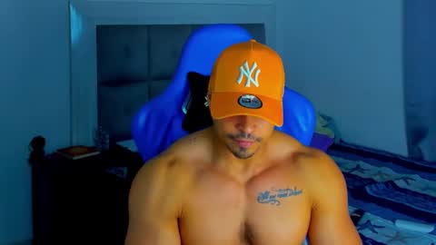 Snapshot of iron_coleman chatting on February 16, 2025, 11:59 pm Iron online show from February 16, 2025, 11:59 pm