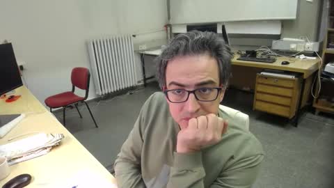 Snapshot of ironchrome chatting on January 6, 2026, 10:41 am IronChrome online show from January 6, 2026, 10:41 am