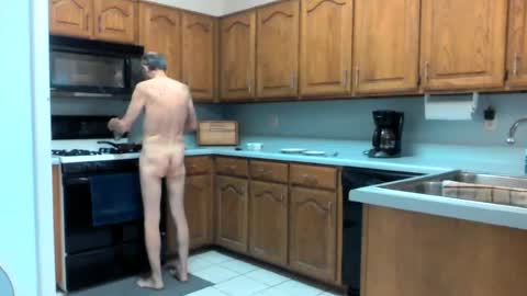 irvingtexasjohn online show from June 12, 2026, 10:08 pm