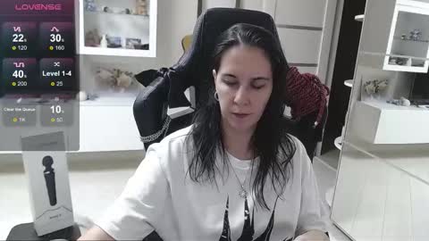 Irwi Tomboy online show from September 15, 2025, 6:41 pm