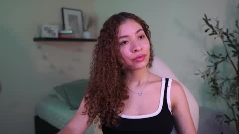 isa_____ online show from March 7, 2026, 3:03 am