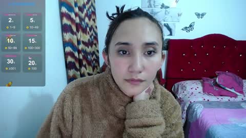 Snapshot of isa_bella___ chatting on February 7, 2025, 3:45 am Isa online show from February 7, 2025, 3:45 am