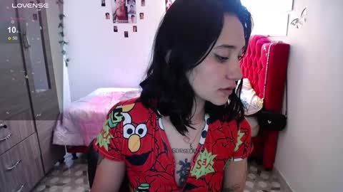 Snapshot of isa_bella___ chatting on February 27, 2025, 7:58 pm Isa online show from February 27, 2025, 7:58 pm