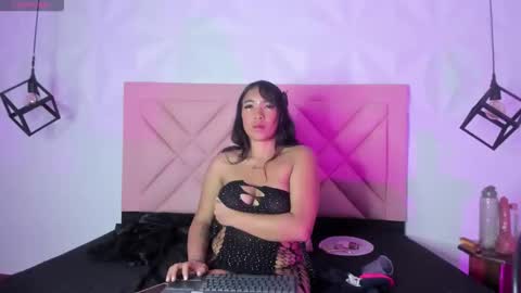 ISABELLA online show from June 4, 2026, 8:37 pm