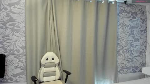    online show from December 3, 2025, 9:24 pm