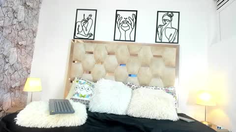 Snapshot of isa_villa chatting on September 10, 2025, 3:06 am isa online show from September 10, 2025, 3:06 am