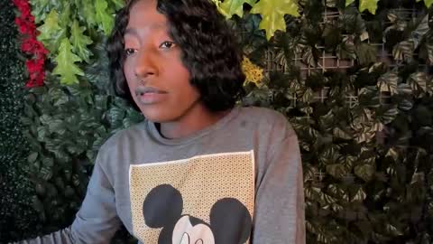 Snapshot of isaa_jonnes_ chatting on January 8, 2026, 2:47 am Isabella online show from January 8, 2026, 2:47 am