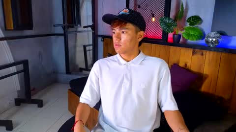 Snapshot of isaac_grimm chatting on March 17, 2026, 3:00 am isaac_grimm online show from March 17, 2026, 3:00 am