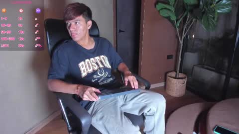 Snapshot of isaac_grimm chatting on March 26, 2026, 3:12 am isaac_grimm online show from March 26, 2026, 3:12 am