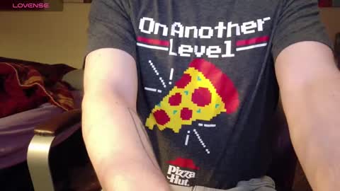 isaac online show from February 21, 2025, 1:33 pm