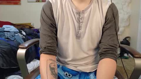 isaac online show from November 2, 2025, 7:05 pm