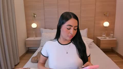 Snapshot of isabel_millher chatting on May 30, 2026, 3:58 am Isa online show from May 30, 2026, 3:58 am