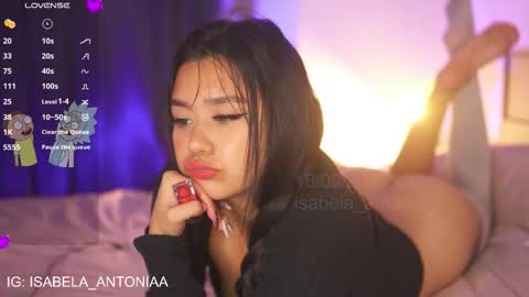    online show from September 19, 2025, 10:38 am