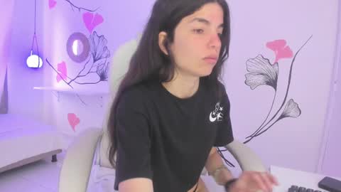 Snapshot of isabela_fiorelli chatting on February 28, 2025, 12:20 pm isabela_fiorelli online show from February 28, 2025, 12:20 pm