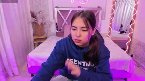 ISABELA  online show from January 17, 2026, 11:37 am