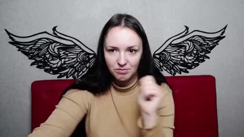 IsabelBlackberry online show from December 1, 2024, 4:40 pm