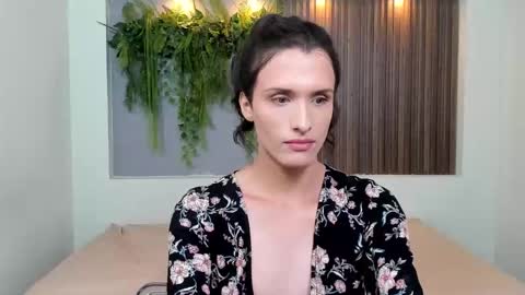 IsabelFernandez online show from September 21, 2025, 5:20 am