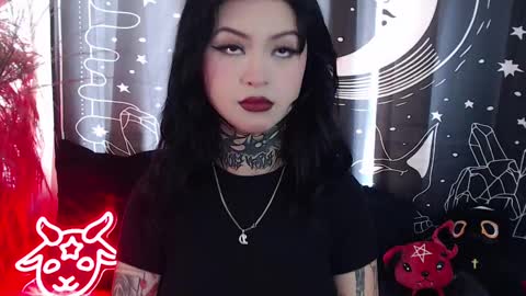 Snapshot of isabella__dark chatting on February 10, 2025, 8:42 pm online show from February 10, 2025, 8:42 pm