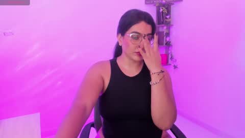 Snapshot of isabella_aristi03 chatting on September 26, 2025, 5:00 am isabella_aristi03 online show from September 26, 2025, 5:00 am