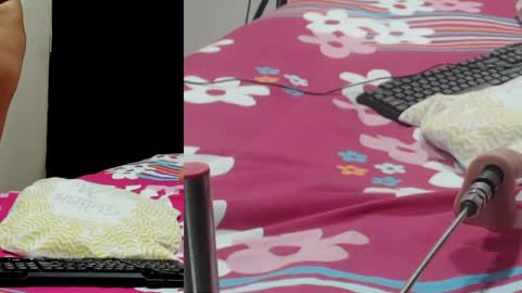 isabella_castro2 online show from April 12, 2026, 3:33 am