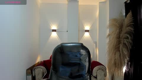 Isabella online show from July 28, 2026, 7:39 pm