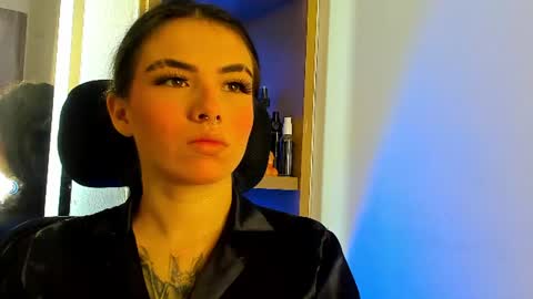 ISABELLA online show from June 22, 2026, 7:00 pm