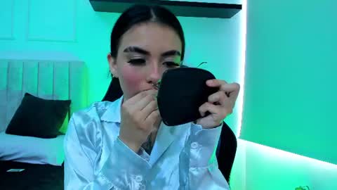 ISABELLA online show from June 27, 2026, 5:29 pm