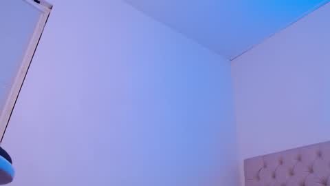 Snapshot of isabella_jazz chatting on December 24, 2024, 9:44 pm isabella_jazz online show from December 24, 2024, 9:44 pm