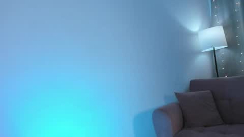 ISABELLA online show from May 20, 2026, 1:34 am
