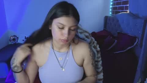 Snapshot of isabella_monntolvo chatting on May 9, 2026, 3:06 pm isabella_monntolvo online show from May 9, 2026, 3:06 pm