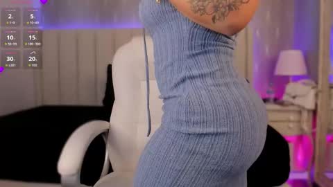 Isa  online show from October 27, 2025, 10:47 pm