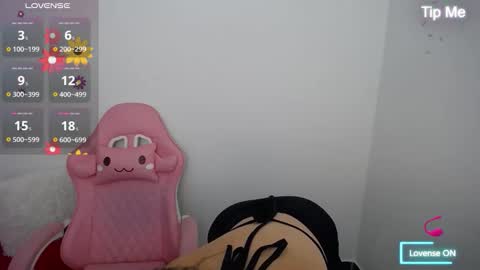 Snapshot of isabella_wish1 chatting on October 10, 2025, 2:05 pm isabella_wish1 online show from October 10, 2025, 2:05 pm