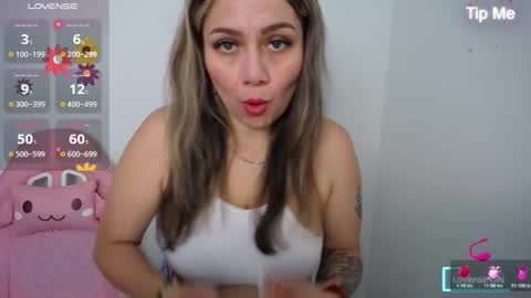 Snapshot of isabella_wish1 chatting on October 20, 2025, 1:22 pm isabella_wish1 online show from October 20, 2025, 1:22 pm