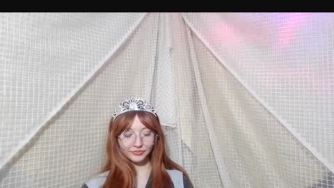 isabellablacky online show from February 5, 2025, 6:35 am