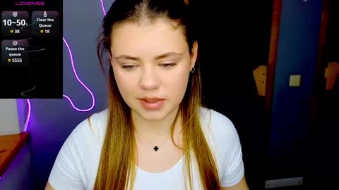 isabellabler online show from February 1, 2025, 1:09 pm