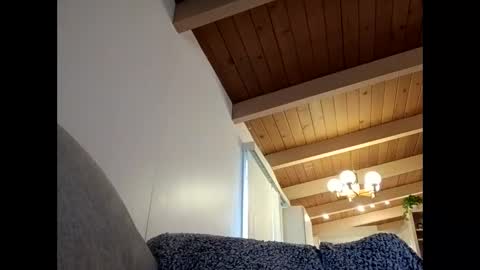 Isabella online show from March 28, 2026, 1:16 am