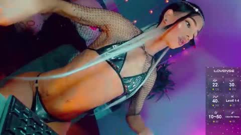 Snapshot of isabellagirs chatting on March 16, 2026, 9:35 am isabellagirs online show from March 16, 2026, 9:35 am