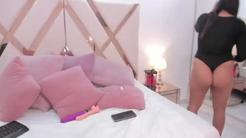 Snapshot of isabellaivyy chatting on June 25, 2026, 4:34 am Isabella online show from June 25, 2026, 4:34 am