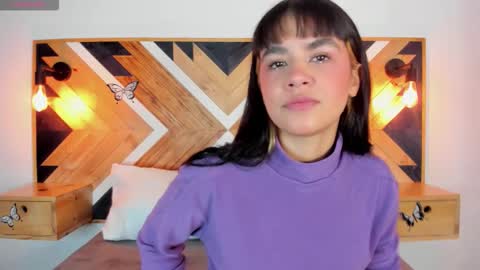 Snapshot of isabellamarinny chatting on October 1, 2025, 12:22 pm Isabella online show from October 1, 2025, 12:22 pm