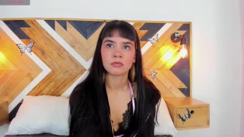 Snapshot of isabellamarinny chatting on November 10, 2025, 12:15 pm Isabella online show from November 10, 2025, 12:15 pm