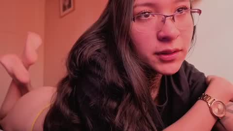 Snapshot of isabelle_pretty chatting on May 14, 2026, 3:52 pm Isabelle online show from May 14, 2026, 3:52 pm