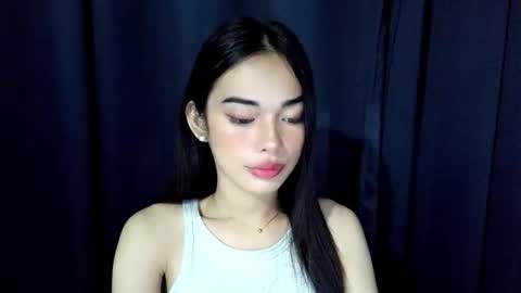 Isabelle online show from September 22, 2025, 1:13 pm