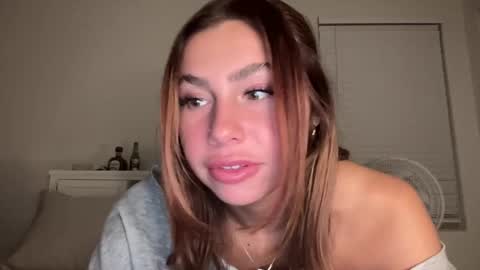 Snapshot of isabellekinsley chatting on January 14, 2025, 4:25 am isabellekinsley online show from January 14, 2025, 4:25 am