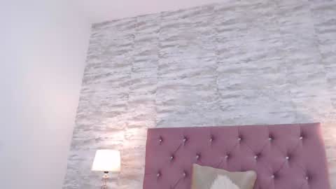 Snapshot of isabellmendez_ chatting on December 11, 2024, 4:28 am IsabellMendez online show from December 11, 2024, 4:28 am